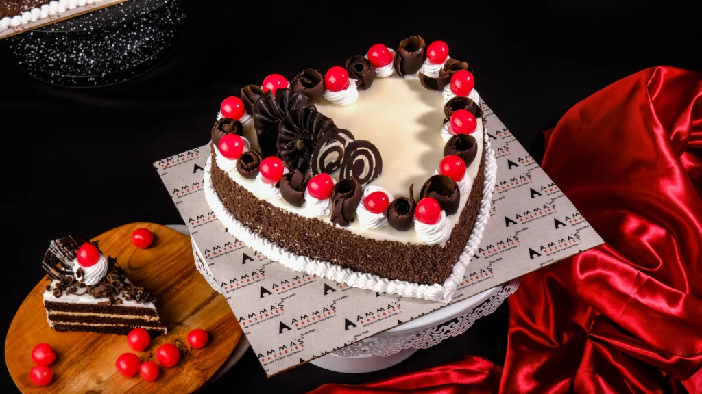Perfect Wedding Theme Cake 131 - Cake Square Chennai | Cake Shop in Chennai